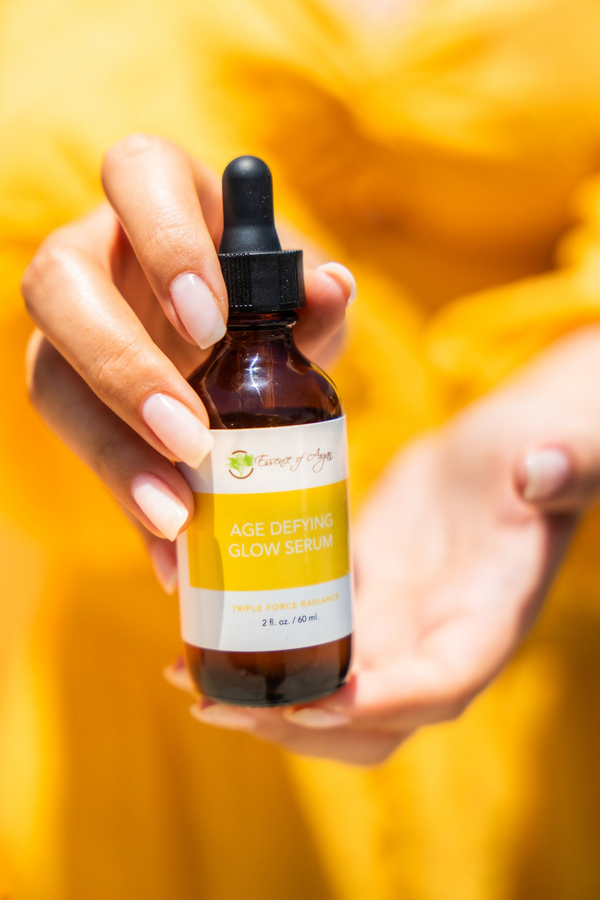 Boost Your Summer Radiance With Our Vitamin C Glowing Serum